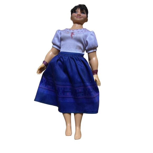Disney Encanto Luisa Madrigal Strong 12" Fashion Doll Jakks Pacific - Picture 1 of 7